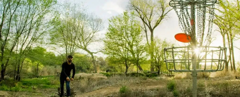 Get the Ultimate Guide to 4 Fun Asheville Disc Golf Courses 1
